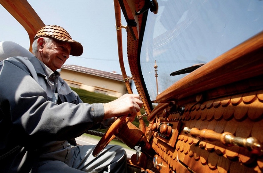 wooden-vw-beetle-920-13