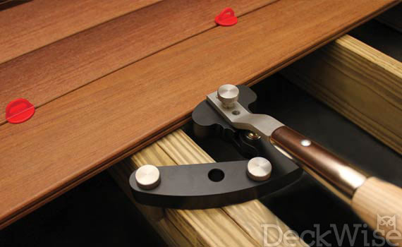 deckwise-hardwood-wrench2