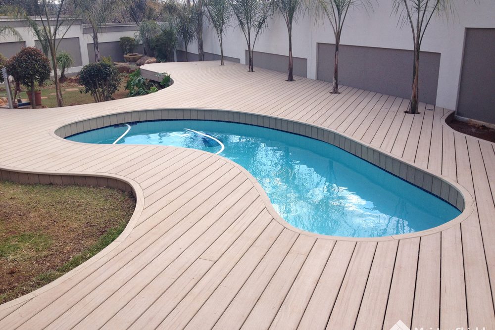 moistureshield_decking_around_pool