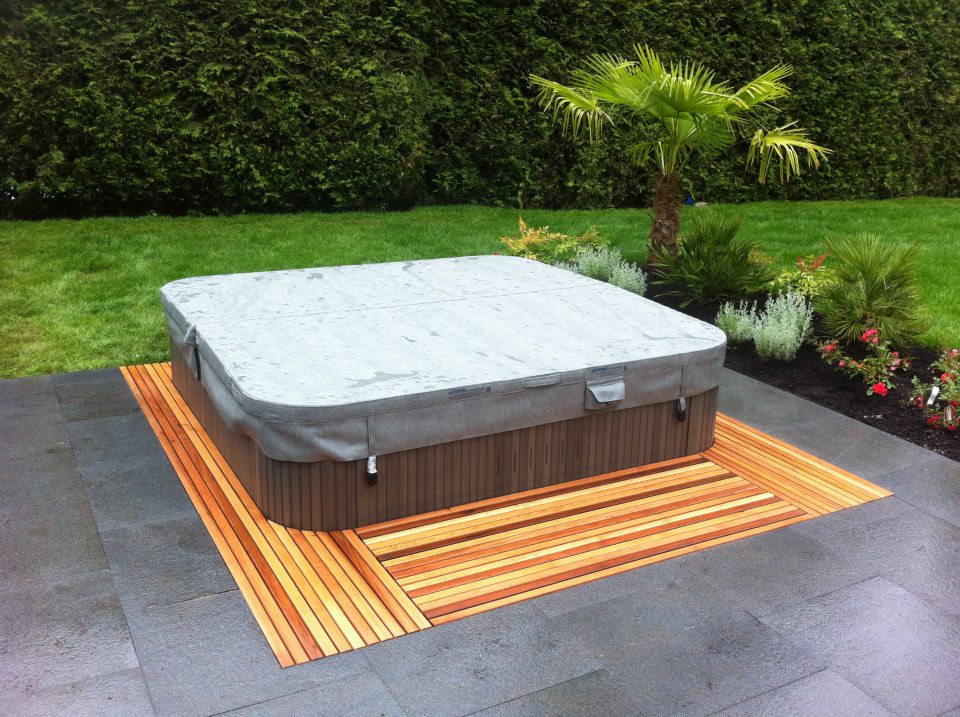 2x4-cedar-hot-tub-deck-inside-out-design-1