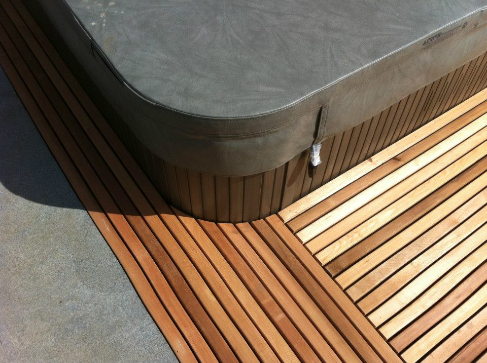 2x4-cedar-hot-tub-deck-inside-out-design